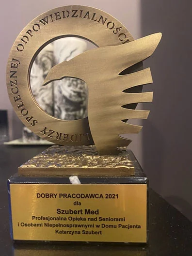 Tytuł Laureata i Statuetka